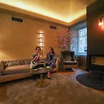 987 Design Hotel 4*
