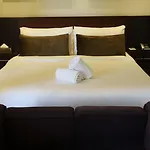 987 Design 4* Praga