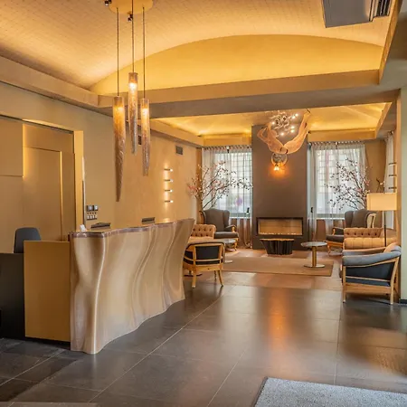 987 Design Hotel 4*